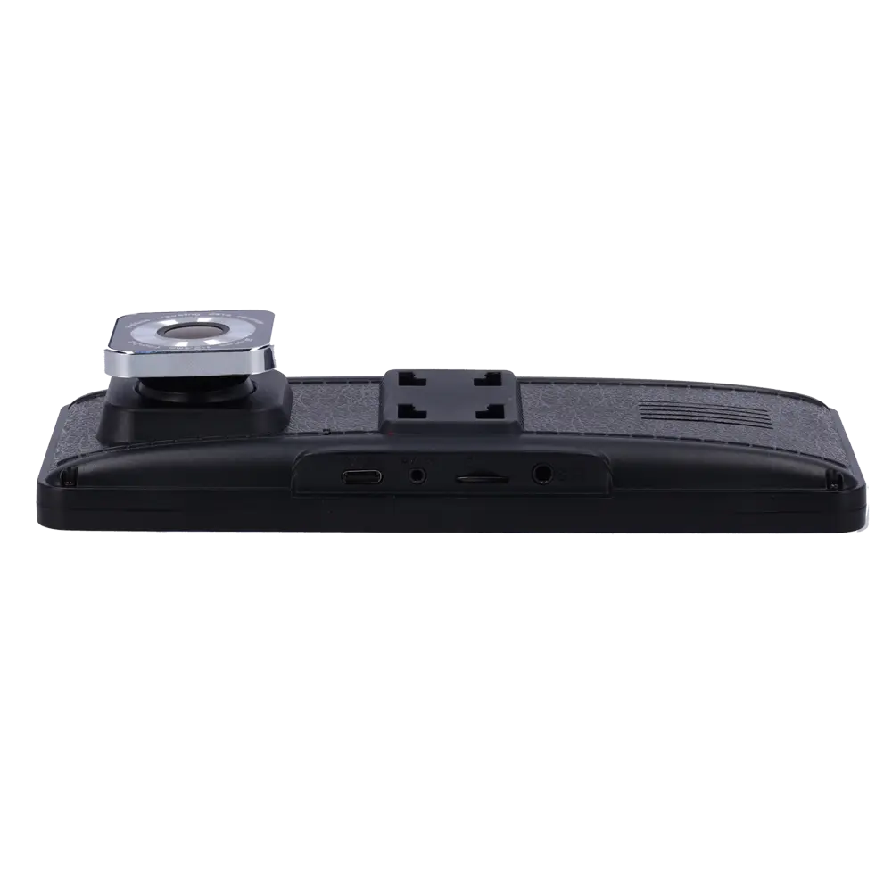 CAR-MONITOR-686_4.webp
